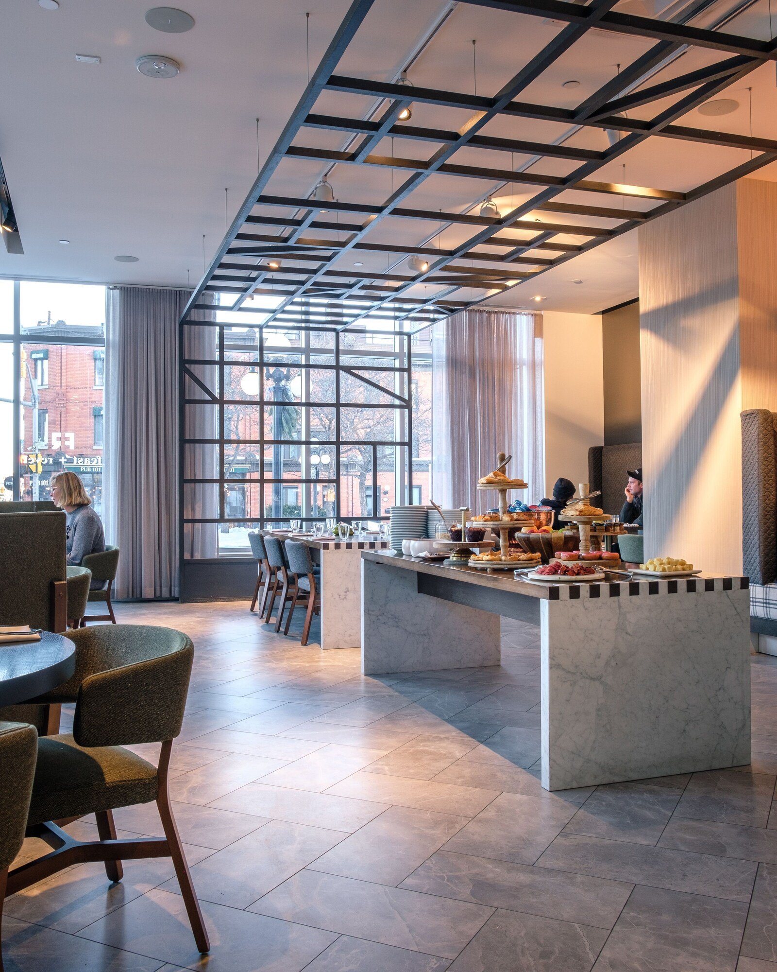 Andaz Ottawa ByWard Market, by Hyatt, feast + revel