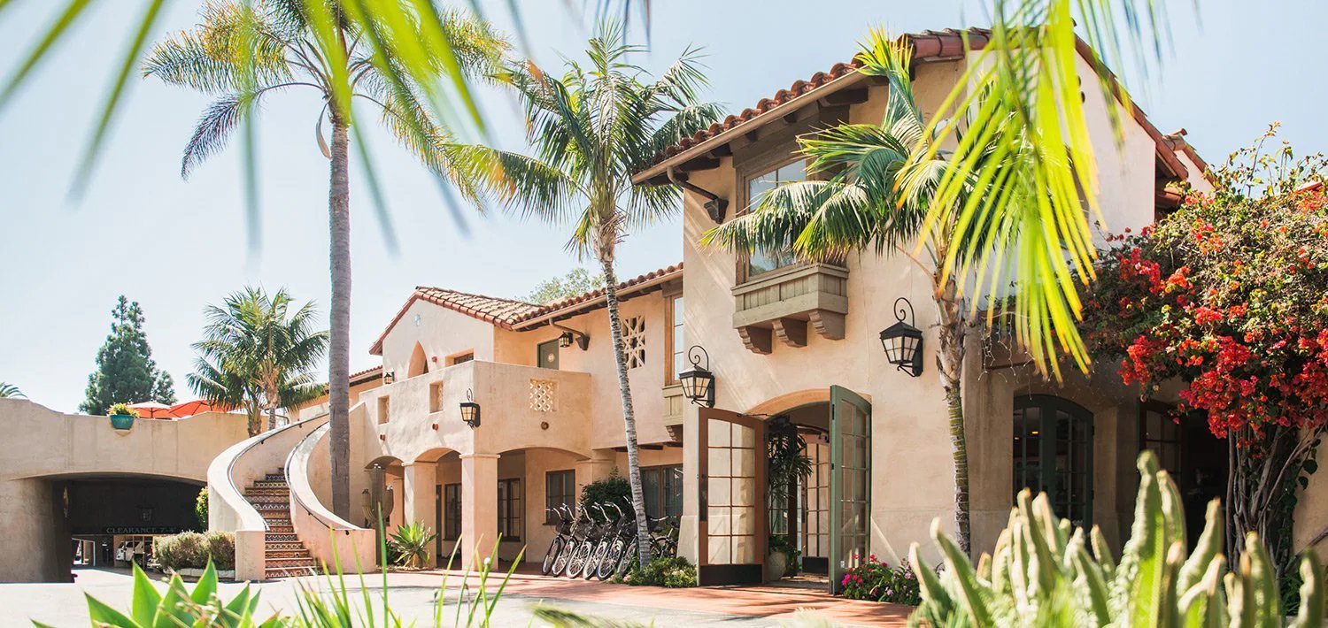 Brisas del Mar, Inn at the Beach — backstory