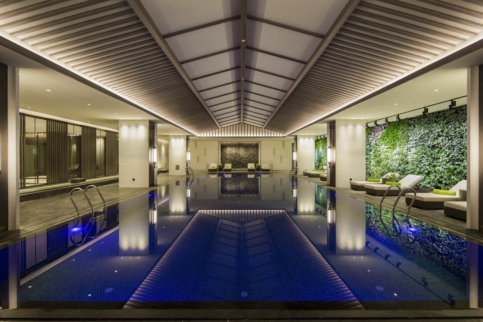 Diaoyutai Hotel Hangzhou, the pool