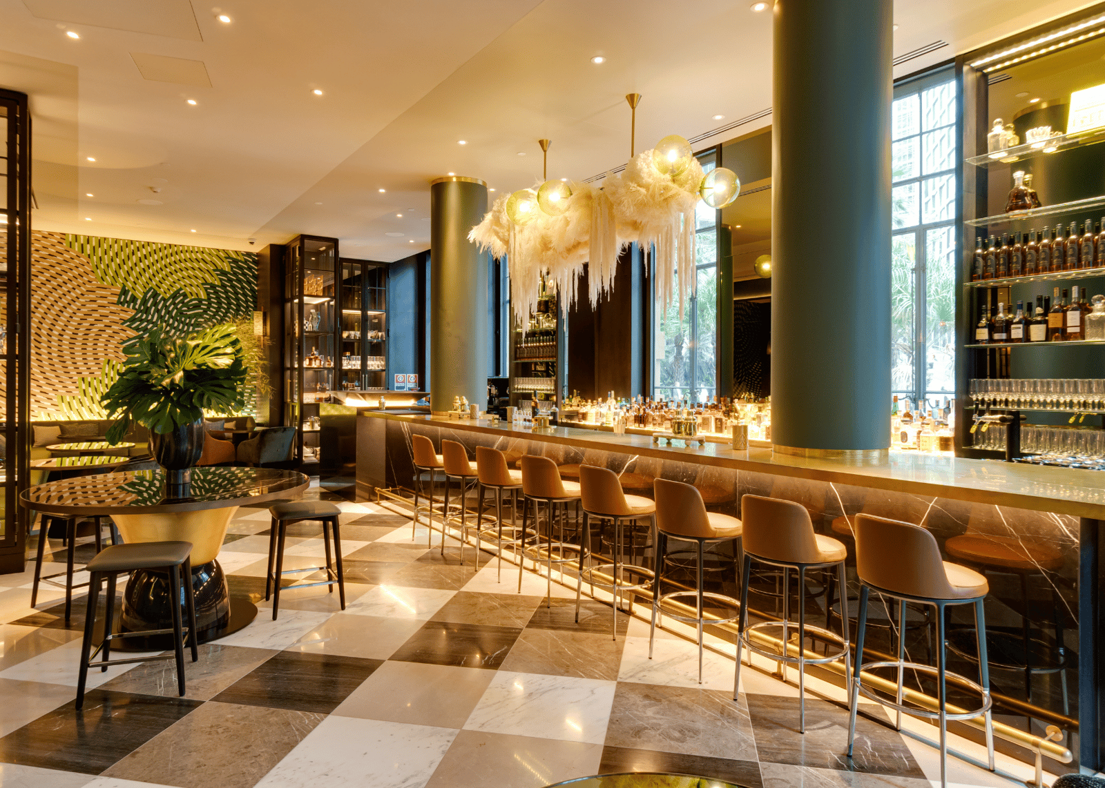 Capella Sydney, mcrae bar