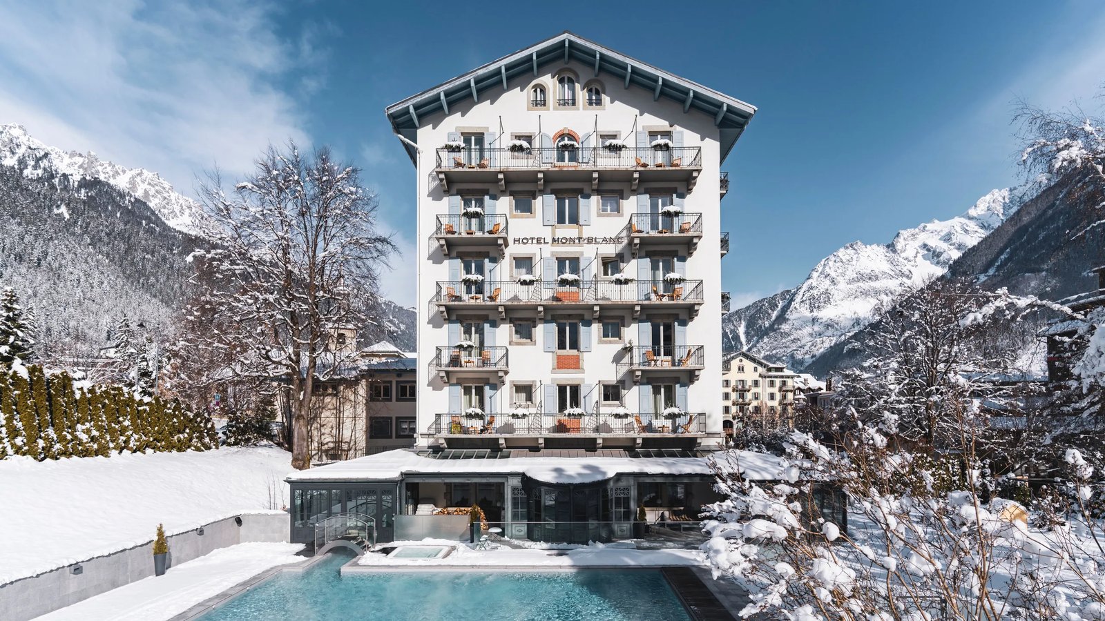Hôtel Mont-Blanc, how it began