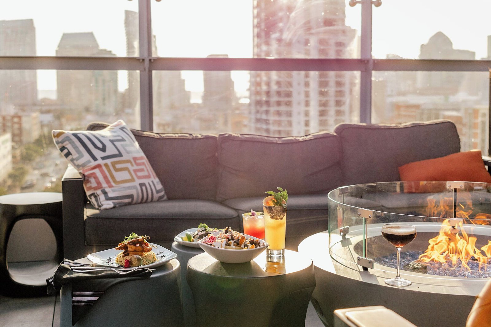 Hotel Indigo San Diego Gaslamp Quarter — eat & drink