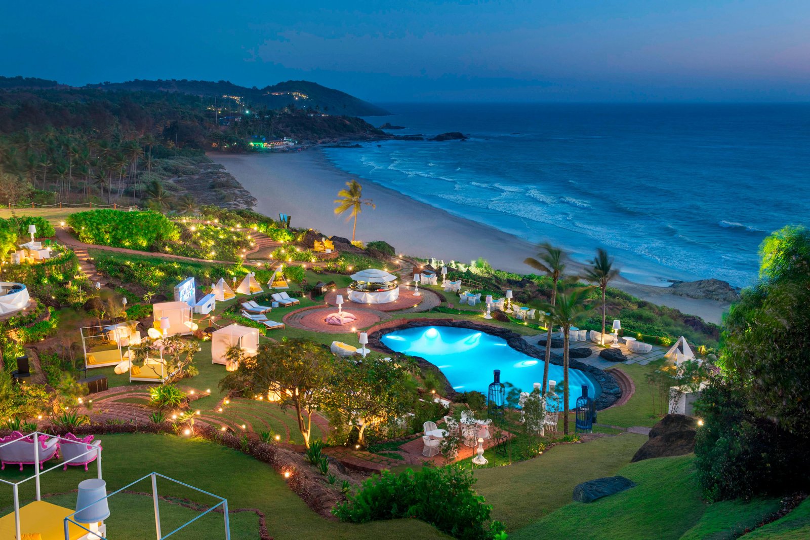 W Goa, the pool