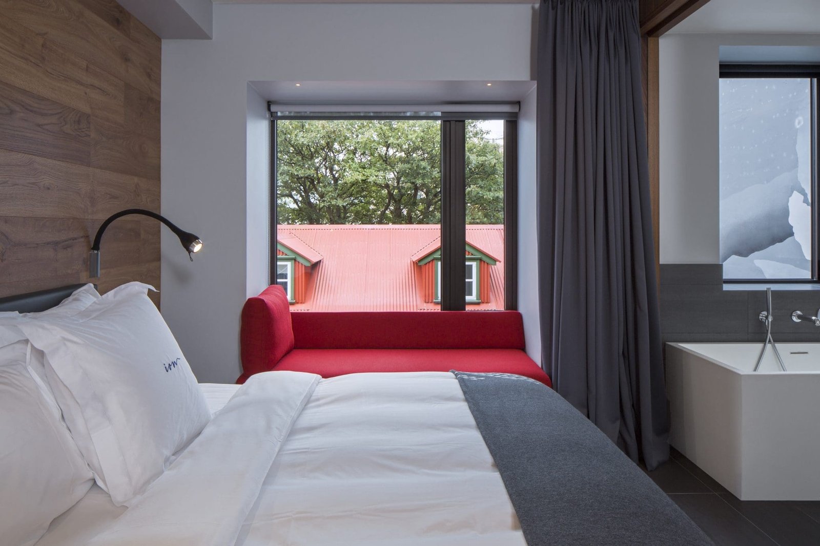 Ion City Hotel