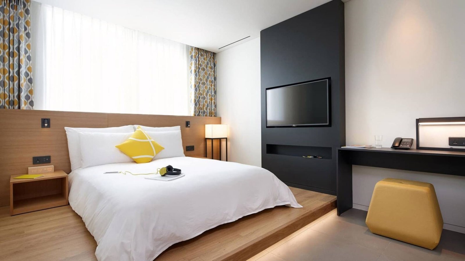 L7 Myeongdong Hotel — vibe