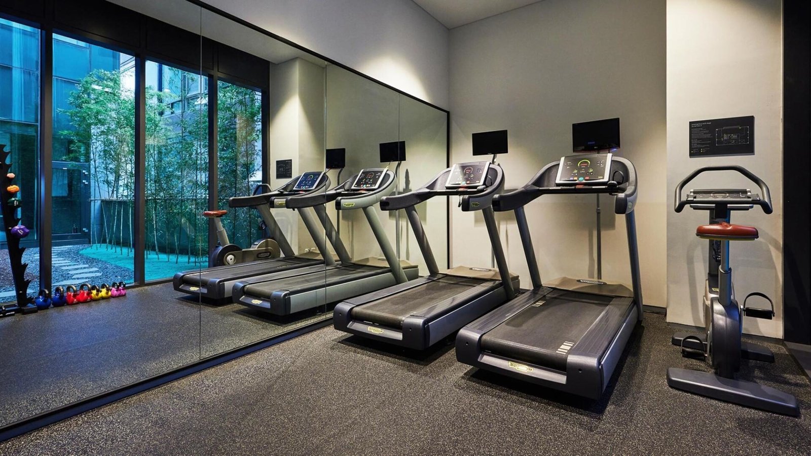 L7 Myeongdong Hotel, the gym