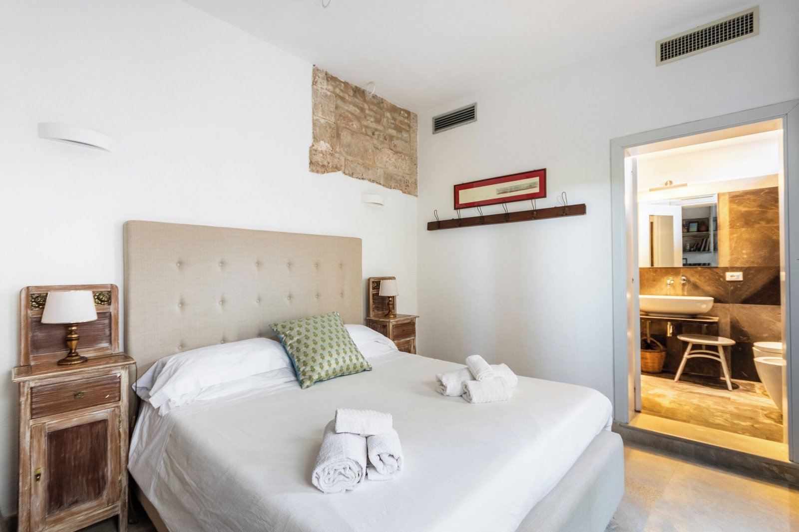 Masseria Costanza, rooms