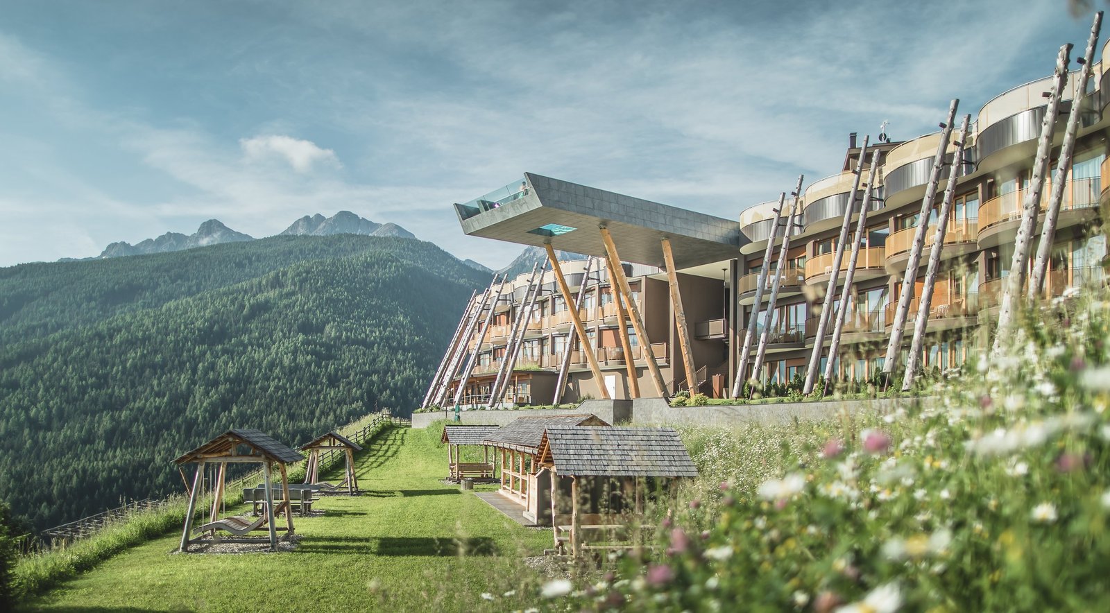 Hotel Hubertus, how it began