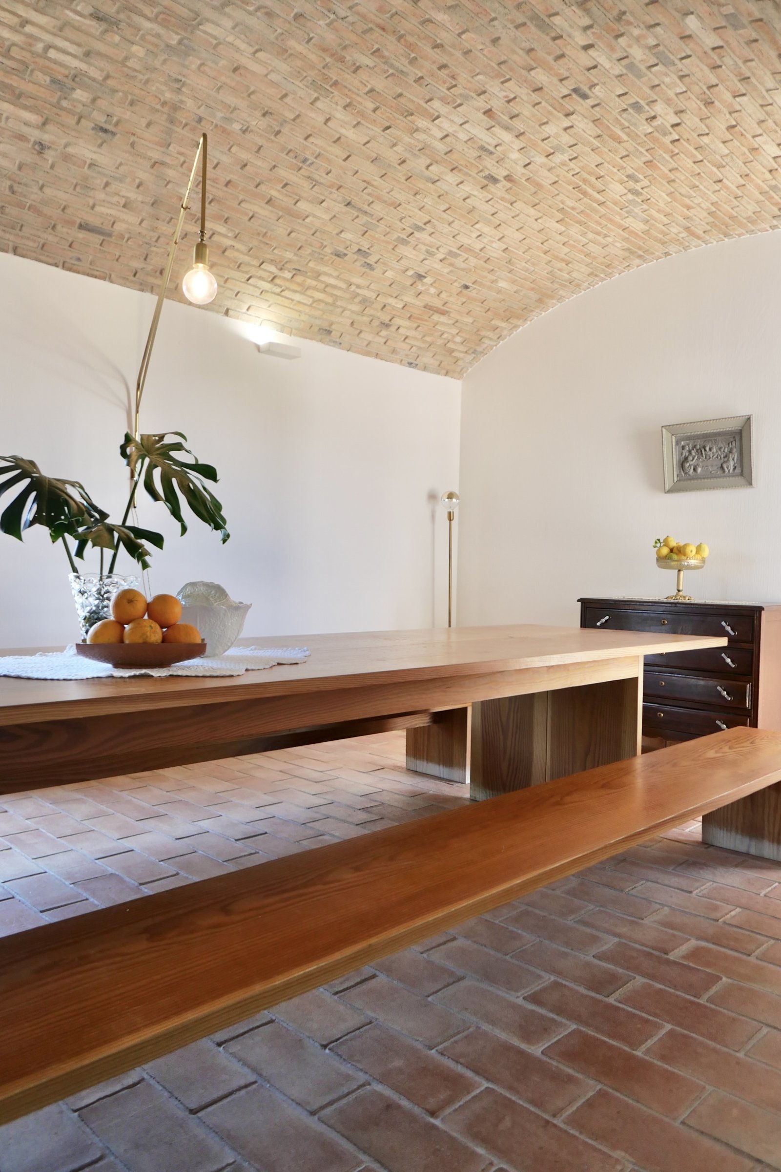 Casa Modesta, communal dining room and lounge