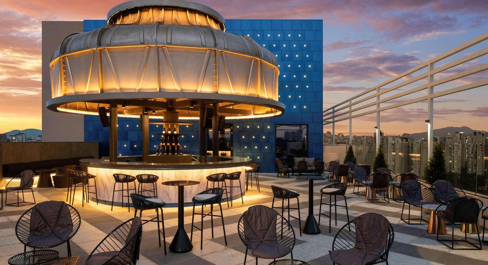 Mondrian Itaewon, at the table