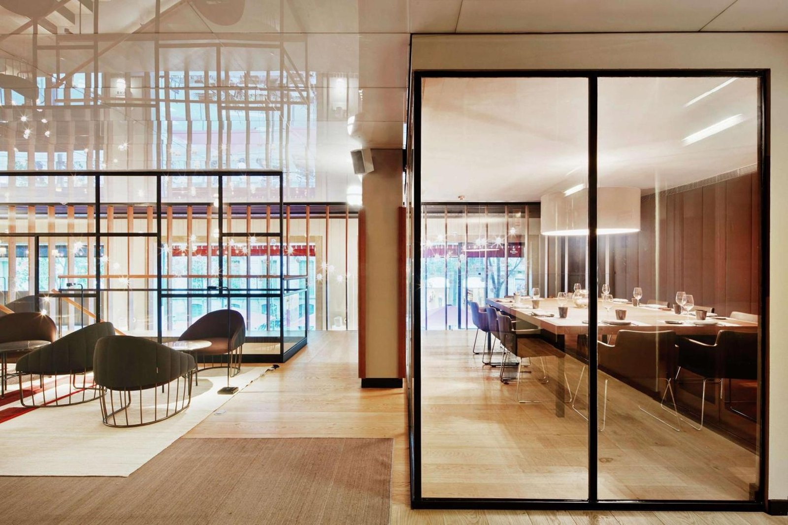 Alexandra Barcelona Hotel, Curio Collection by Hilton, at the table