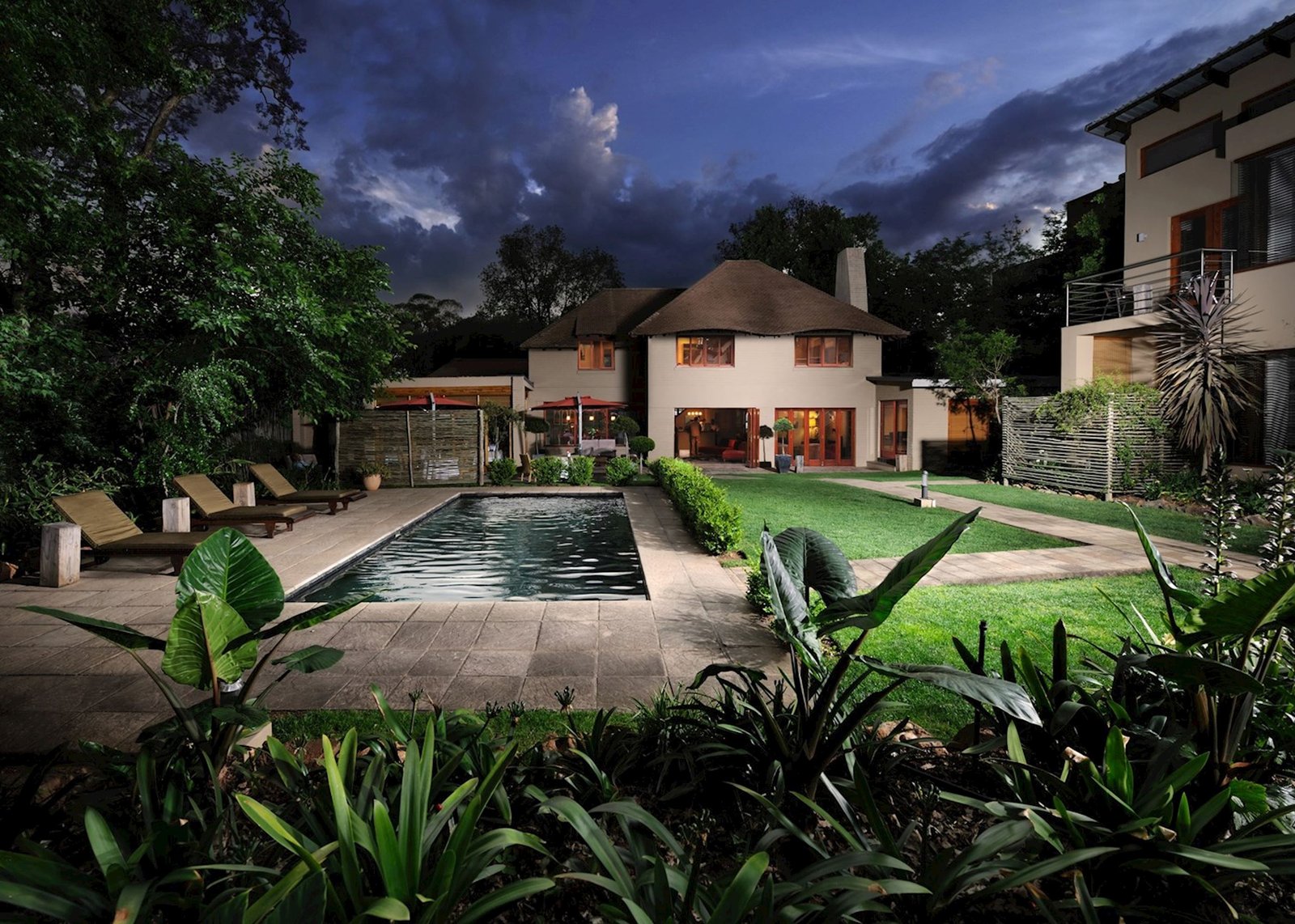 The Peech Hotel, the pool
