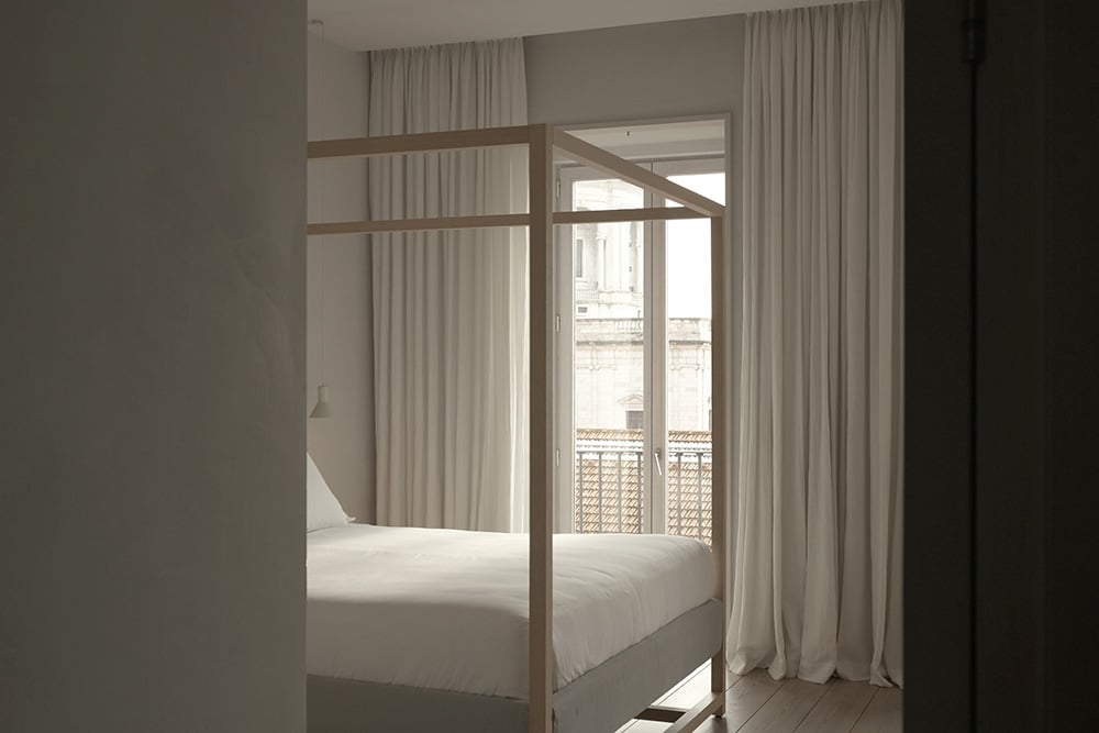 Santa Clara 1728, rooms