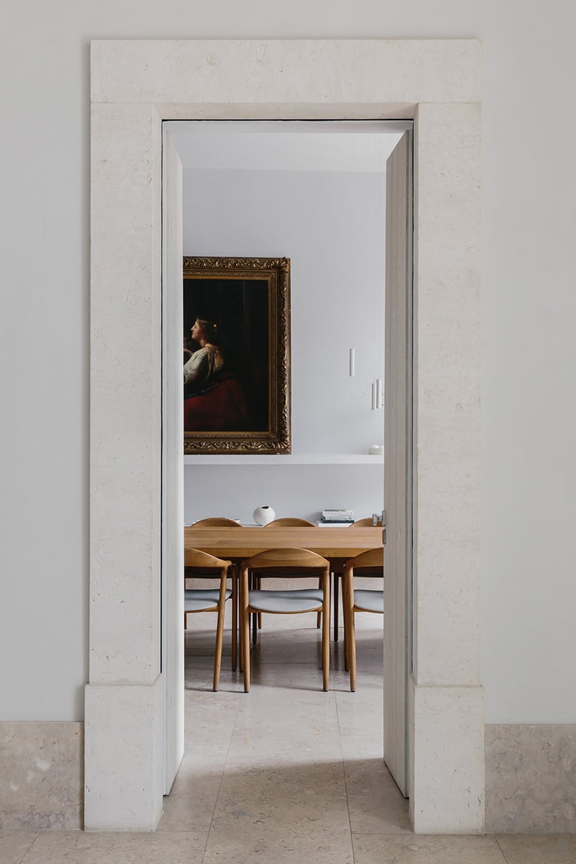 Santa Clara 1728, at the table