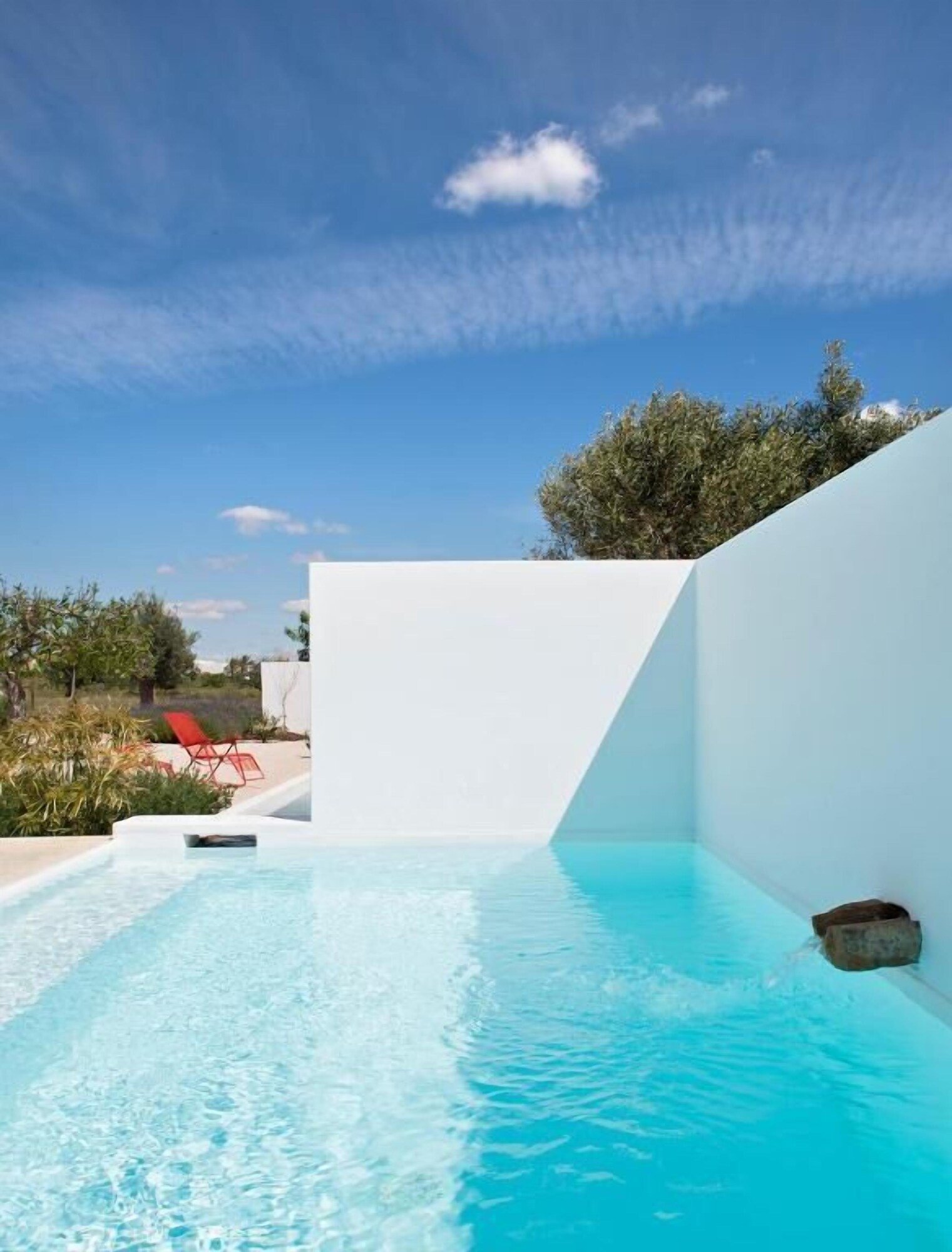 Pensão Agrícola, the pool