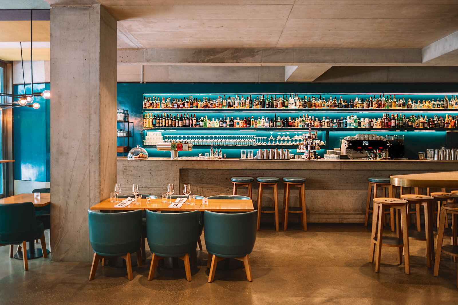 Nomad Design & Lifestyle Hotel, at the table