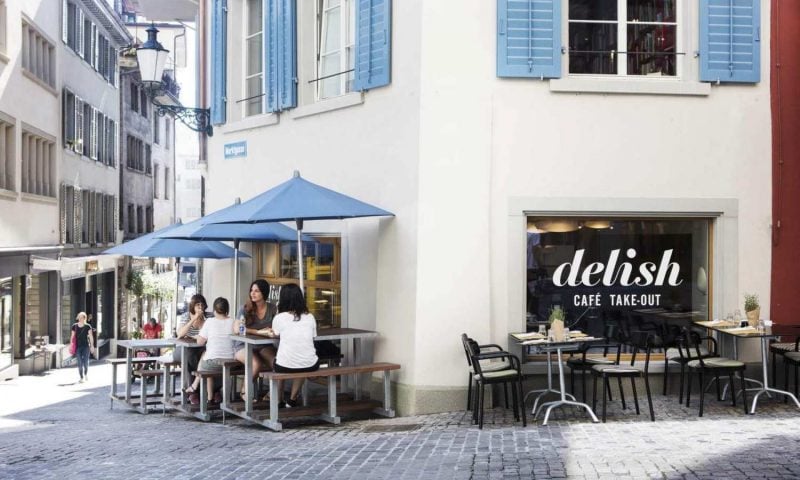 Marktgasse Hotel, at the table