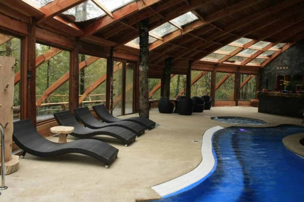 Montaña Mágica Lodge, the pool