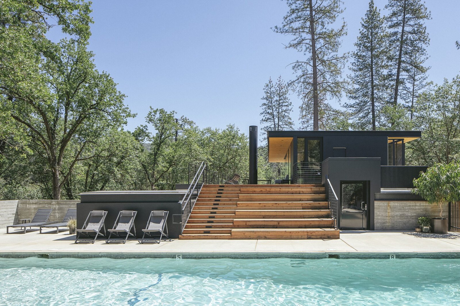 AutoCamp Yosemite, the pool