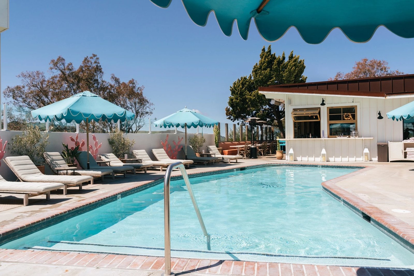Skyview Los Alamos, the pool