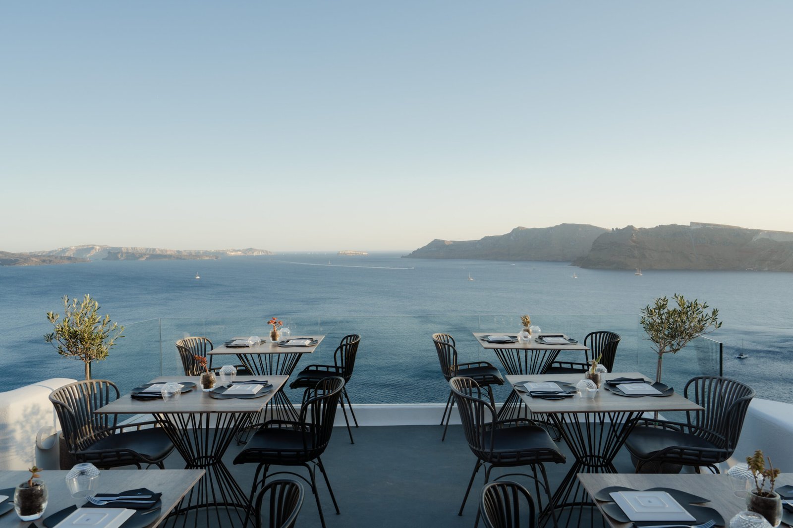 La Perla Villas and Suites