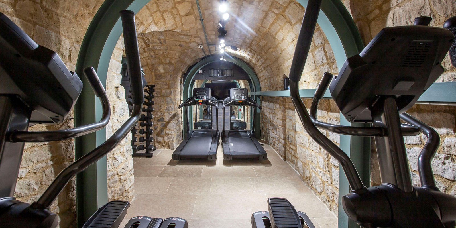 Hotel Indigo Bath by IHG, the gym