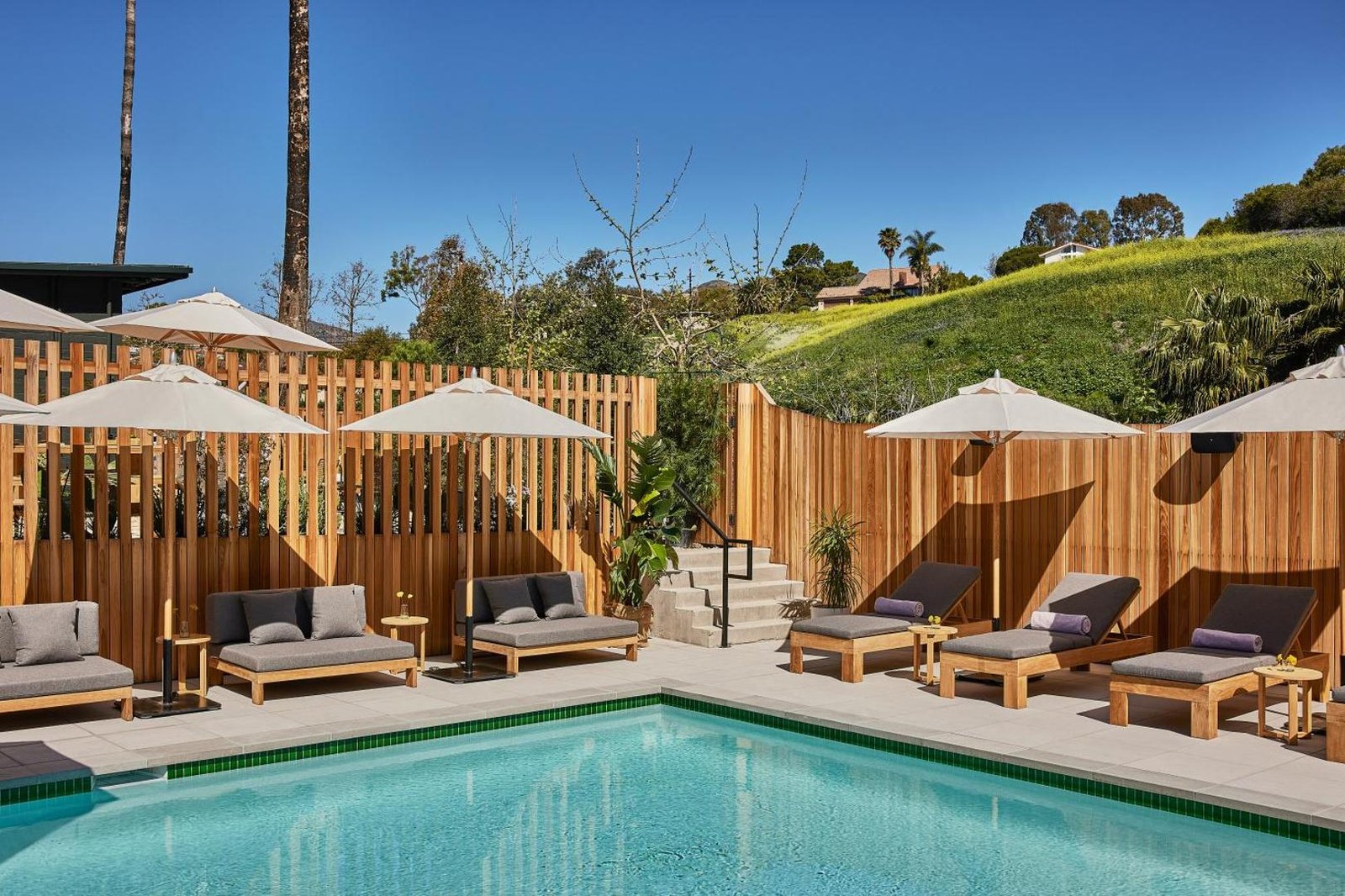 Hotel June Malibu, the pool