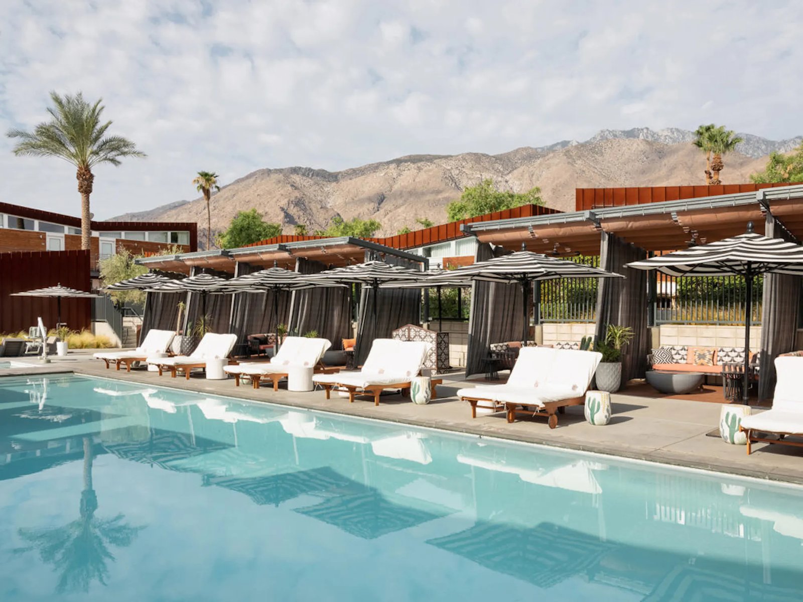 ARRIVE Palm Springs, the pool