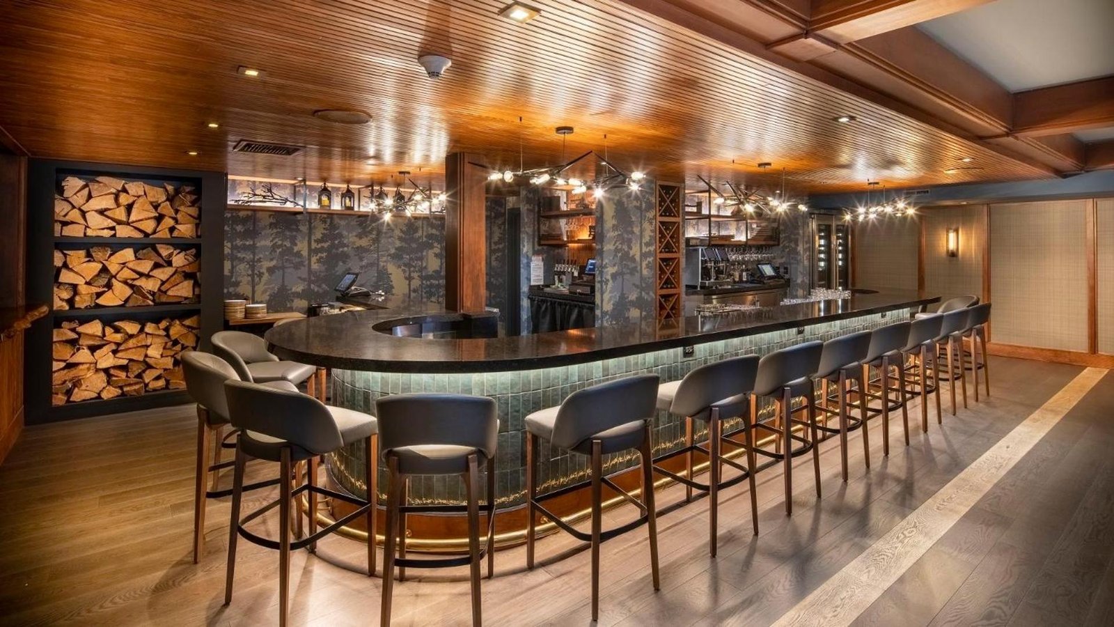 Salish Lodge & Spa, the lounge