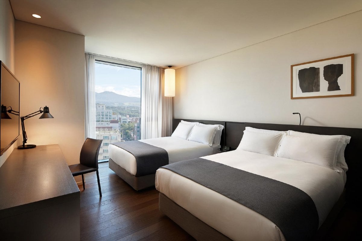 Shilla Stay Gwanghwamun — rooms