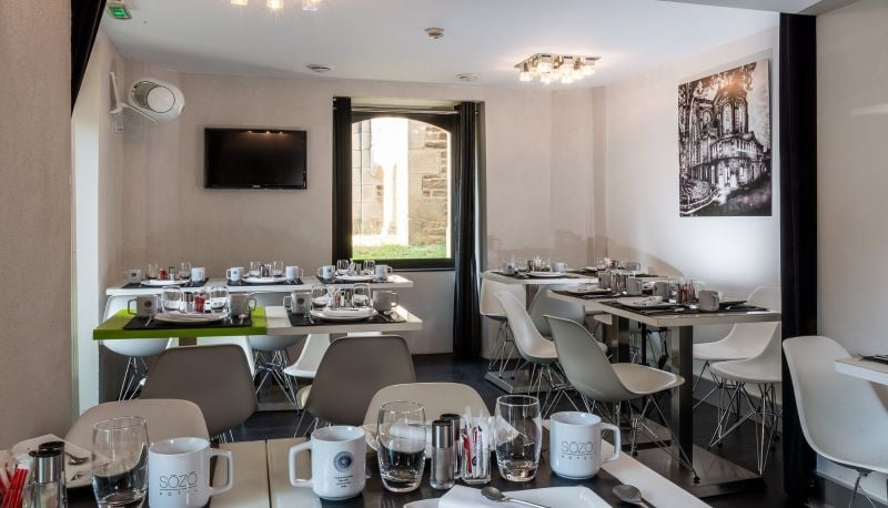 Sozo Hotel, at the table