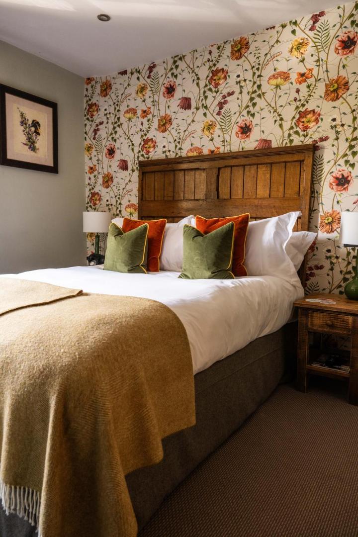 Wheatsheaf Inn (Hotel)