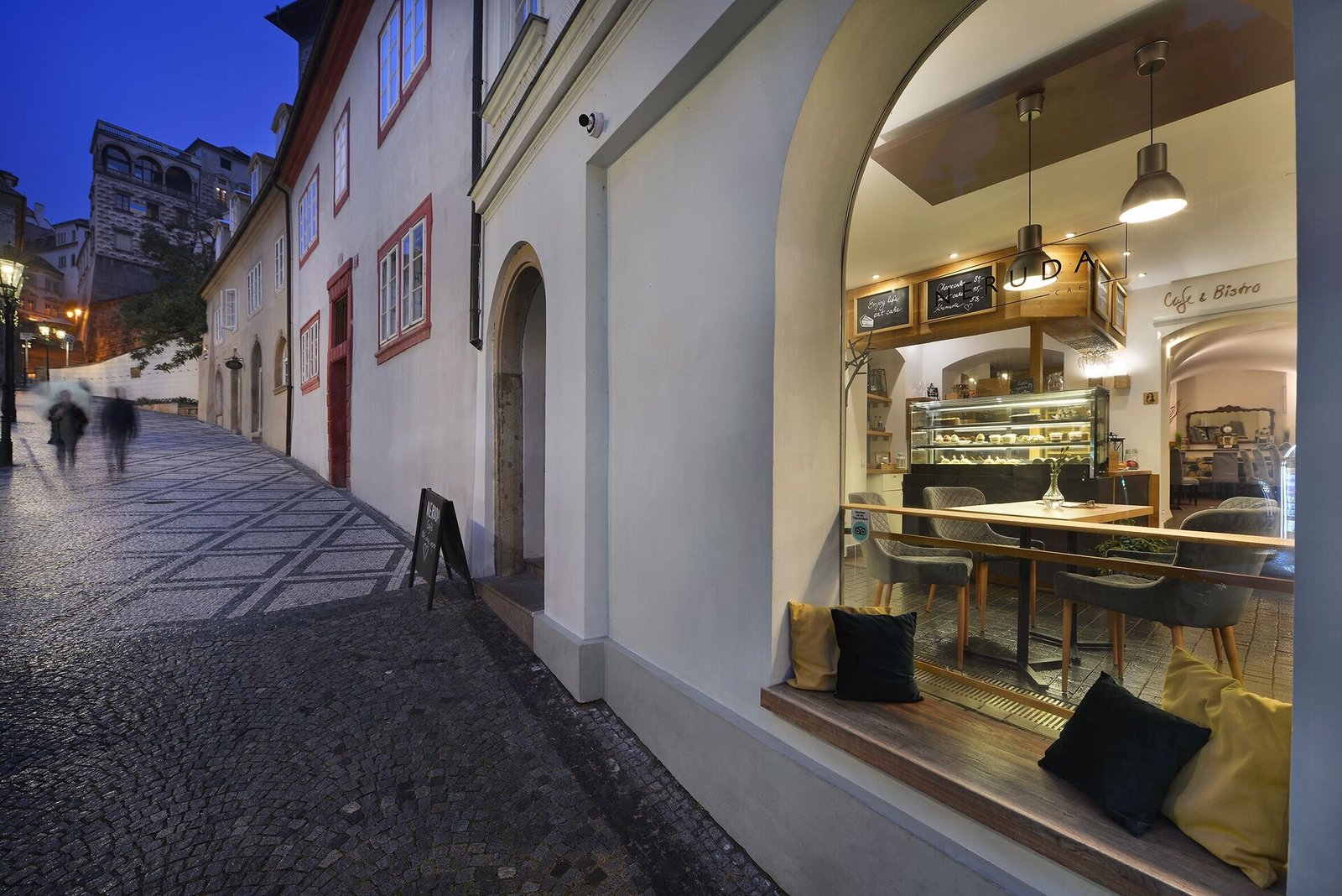Design Hotel Neruda Prague, at the table