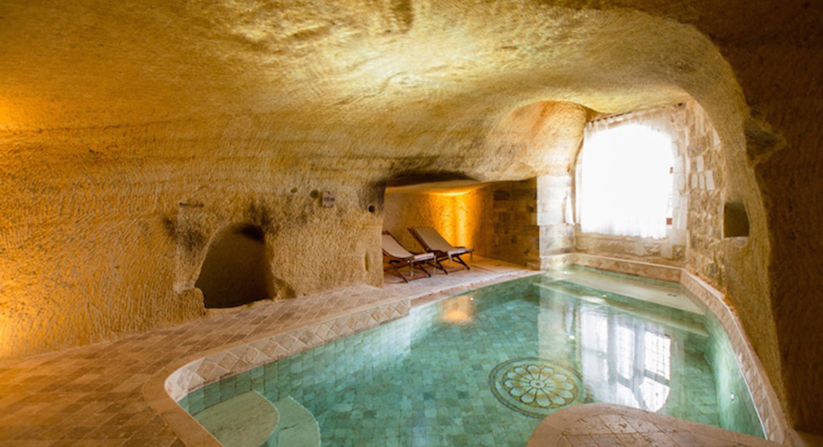 Kayakapi Premium Caves - Cappadocia, the pool
