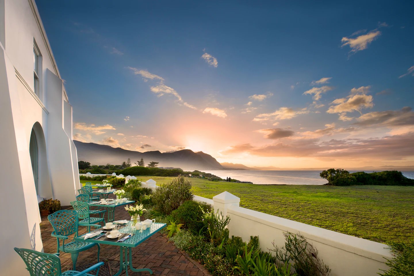 The Marine Hermanus, at the table