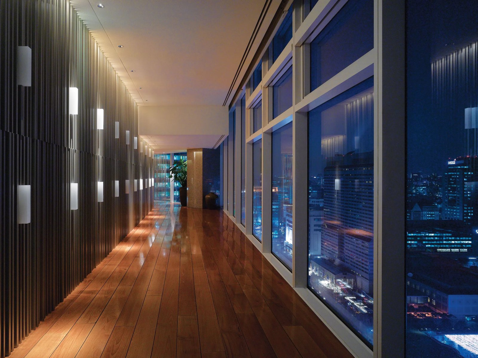 Park Hyatt Seoul — vibe
