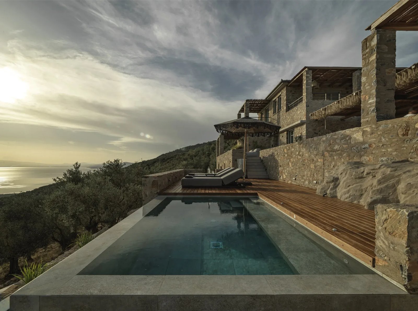 PELIVA Nature & Suites, the pool