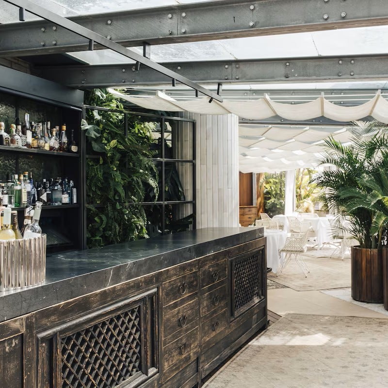 Claris Hotel & Spa, at the table
