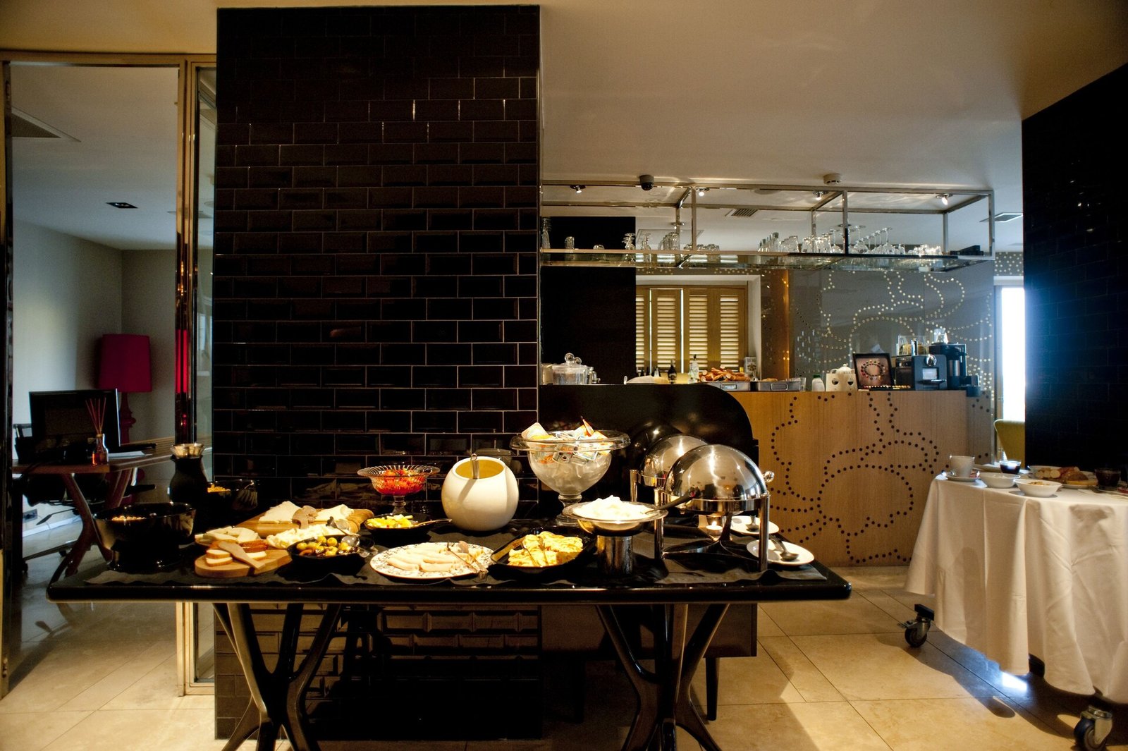 Witt Istanbul Hotel, at the table