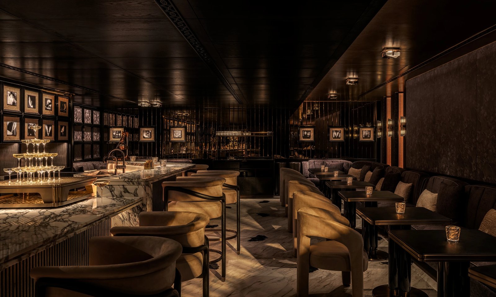 The Landmark Mandarin Oriental, at the table