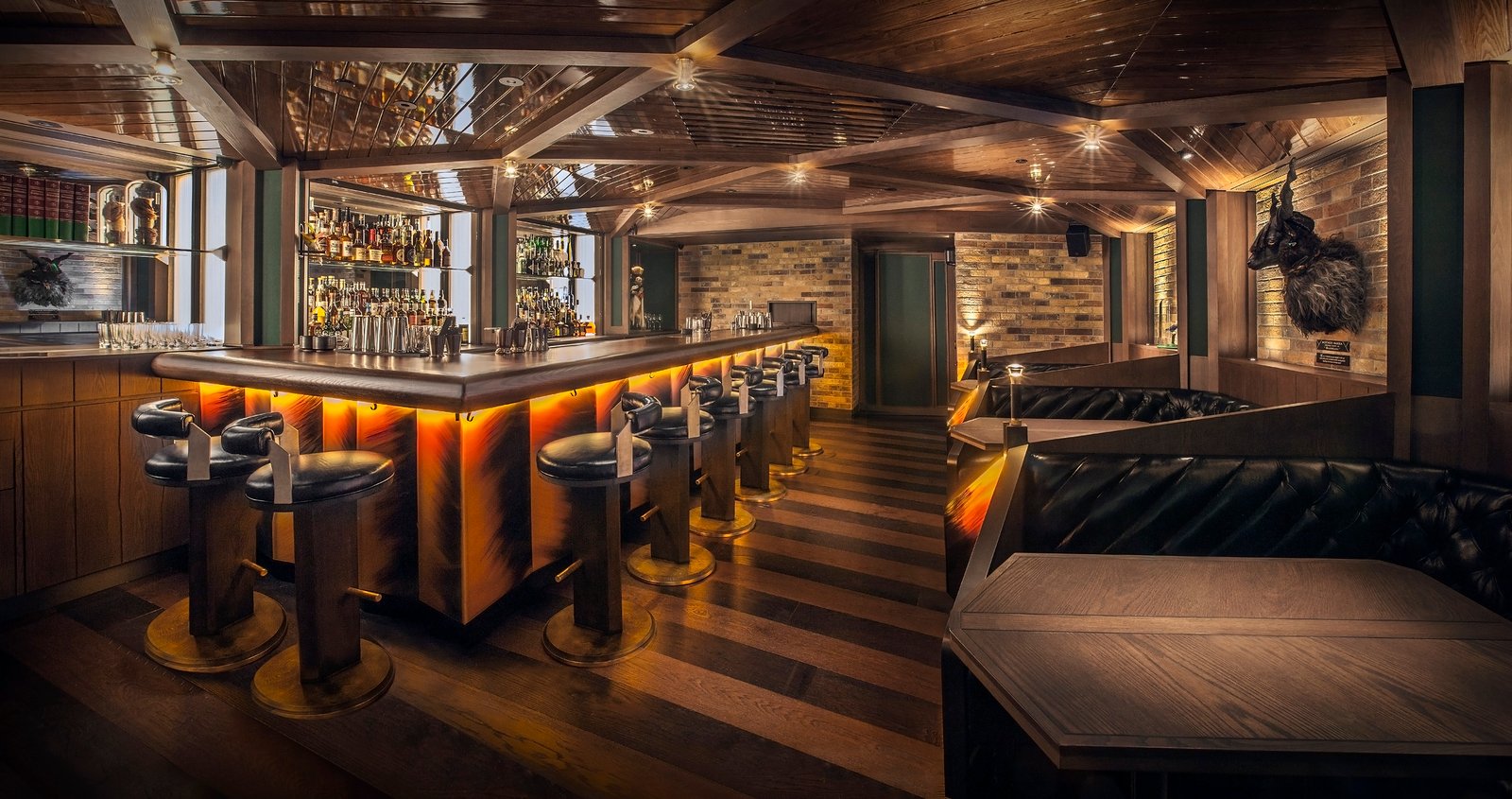 The Landmark Mandarin Oriental, at the table