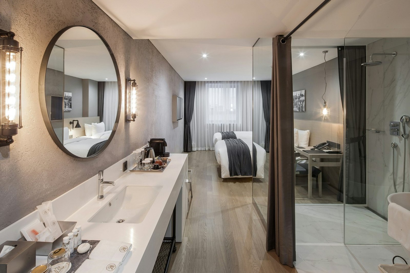 Hotel 28 Myeongdong — vibe