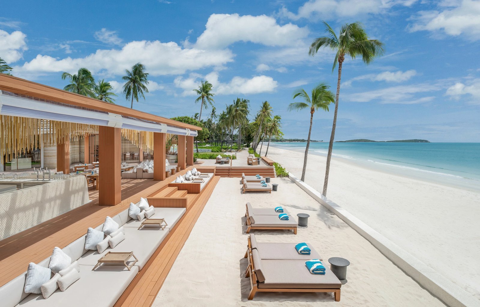 Centara Reserve Samui, salt society beach bar & kitchen