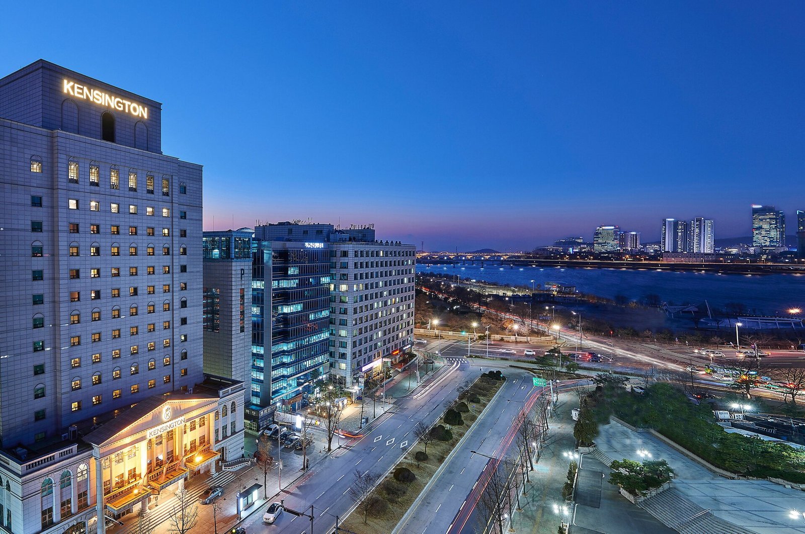 Kensington Hotel Yeouido — vibe