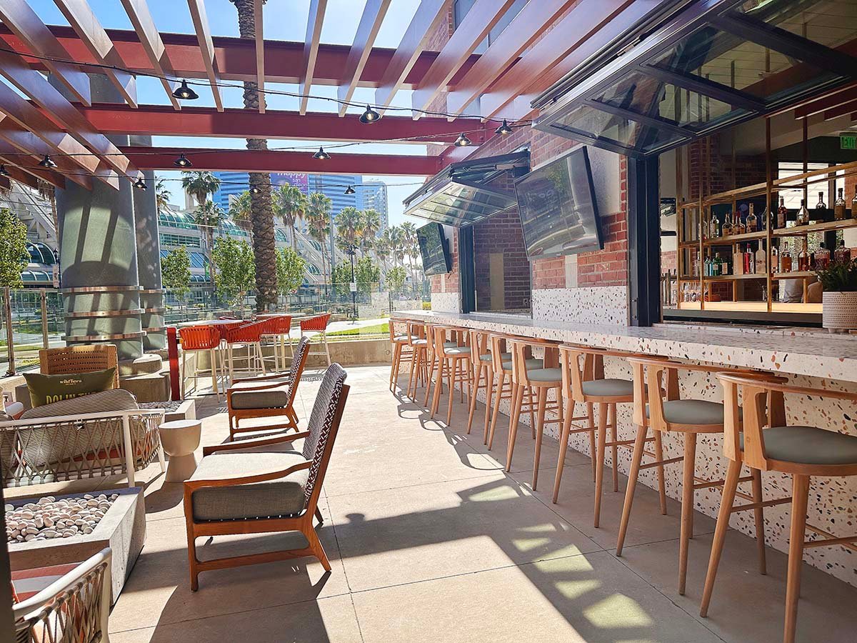 Hilton San Diego Gaslamp Quarter, wild hare bar garden