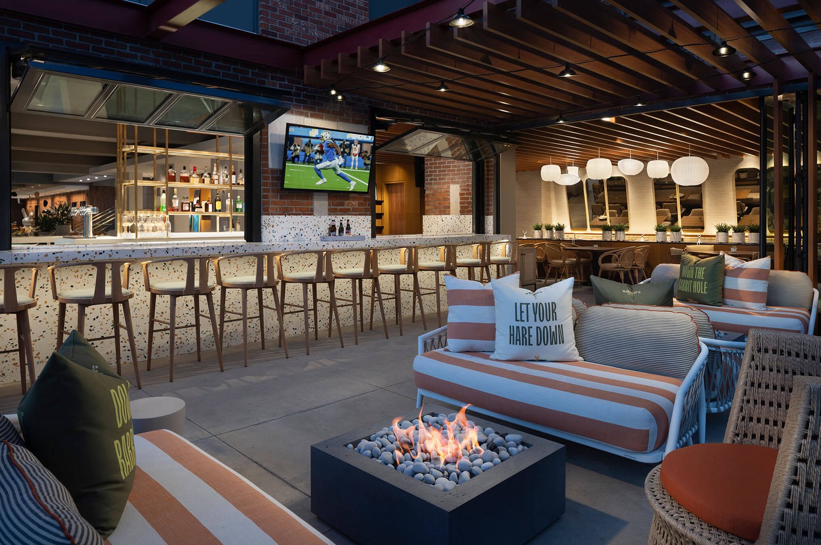 Hilton San Diego Gaslamp Quarter, wild hare bar garden