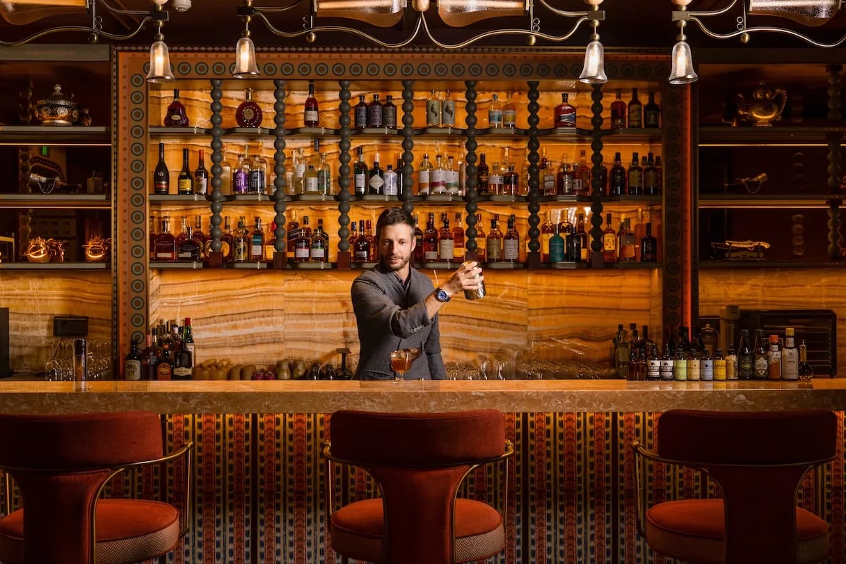 Shangri-La Kunming, suma bar