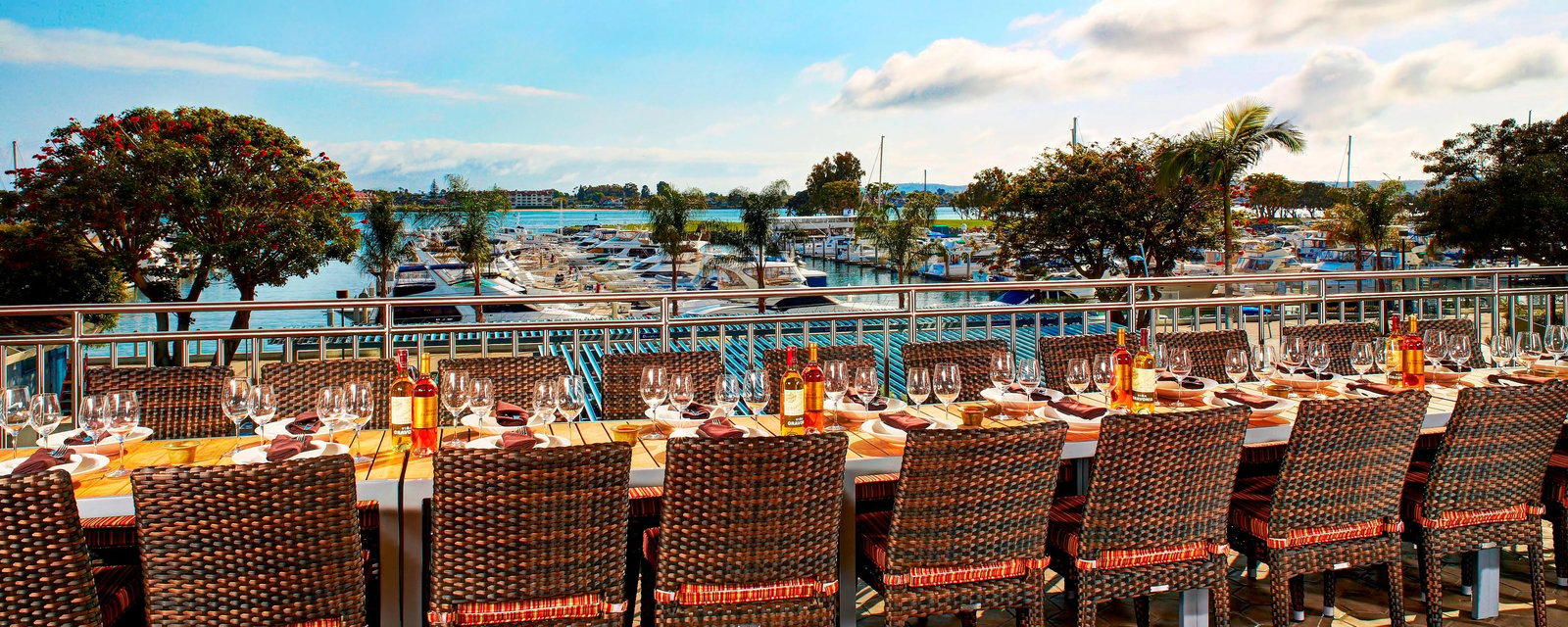 San Diego Marriott Marquis & Marina, marina kitchen restaurant & bar