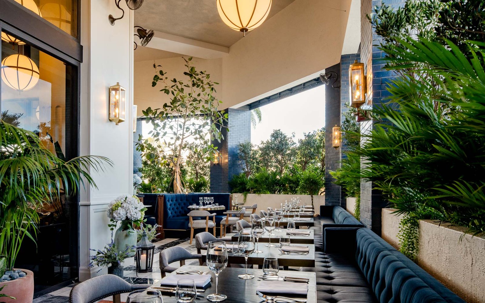 The Dalmar, Fort Lauderdale, a Tribute Portfolio Hotel, at the table