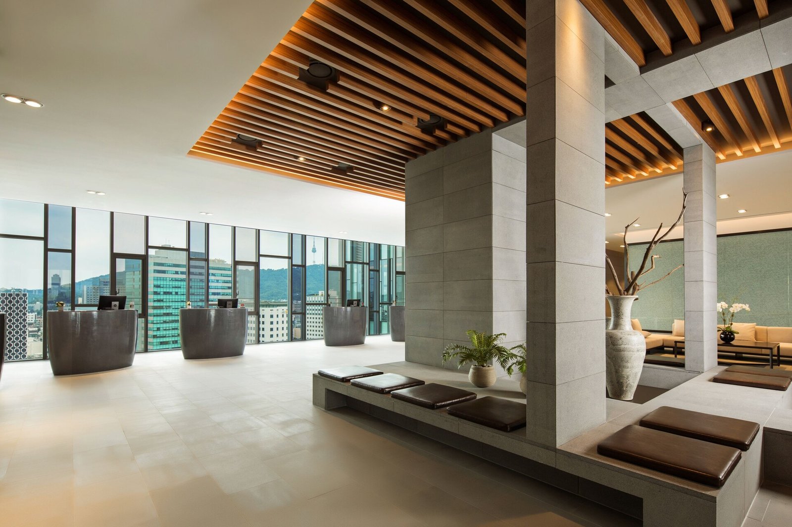 Novotel Ambassador Seoul Dongdaemun Hotels & Residences — vibe
